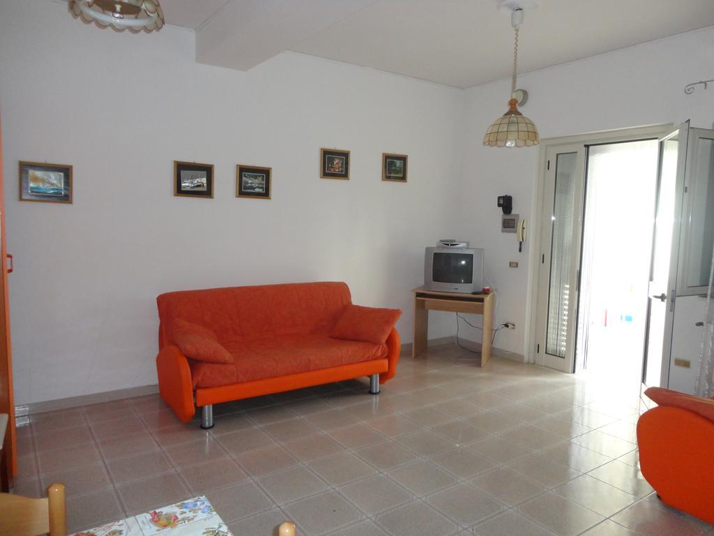Villa Monica Appartamenti 비에스테 객실 사진