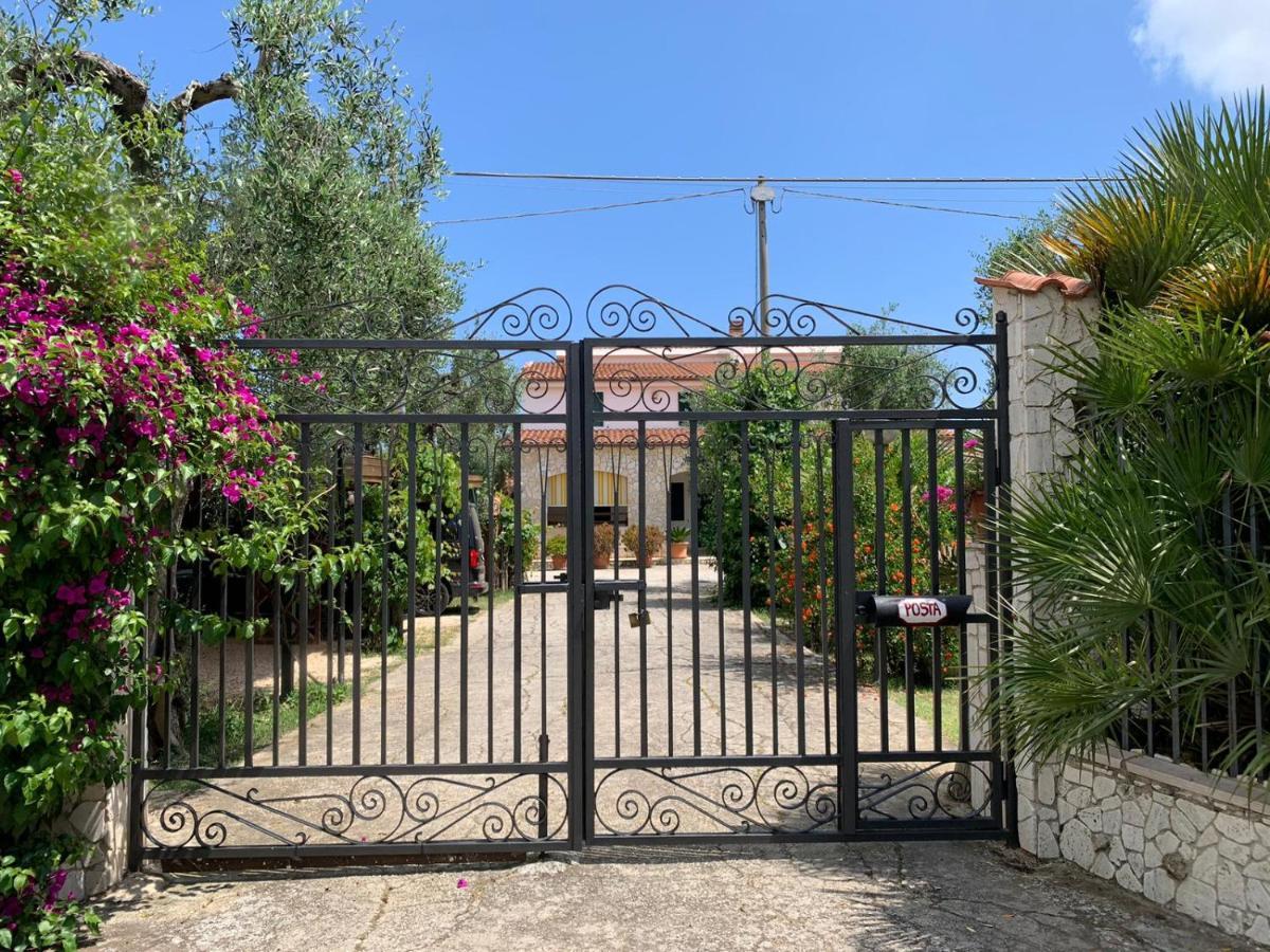 Villa Monica Appartamenti 비에스테 외부 사진