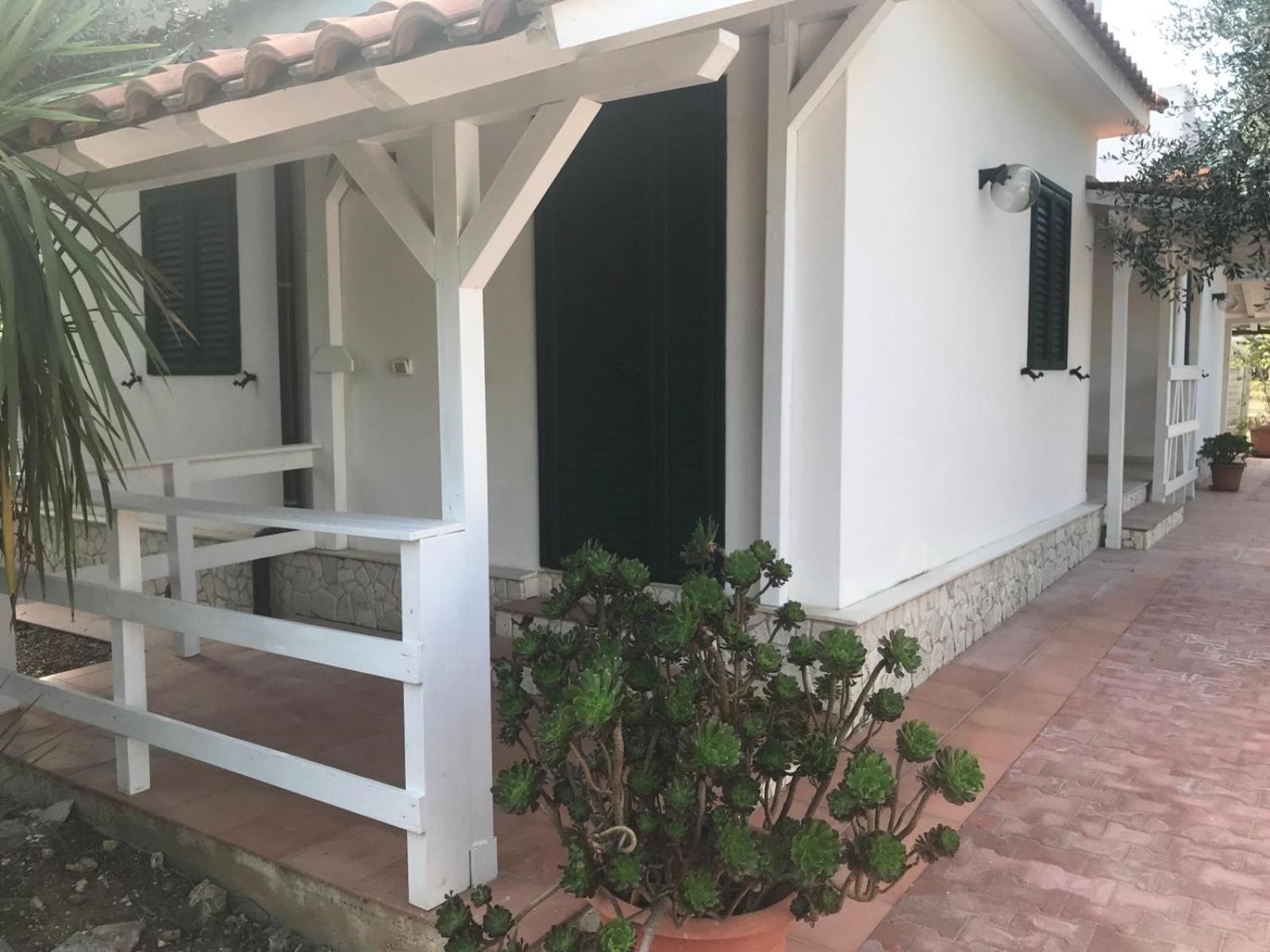 Villa Monica Appartamenti 비에스테 외부 사진