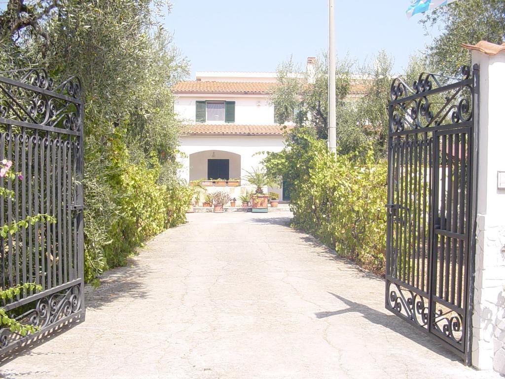 Villa Monica Appartamenti 비에스테 외부 사진